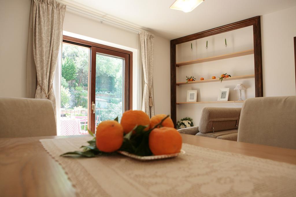 Relax In Piazzetta Casa E Appartamento Per Vacanze Trevignano Romano Habitación foto